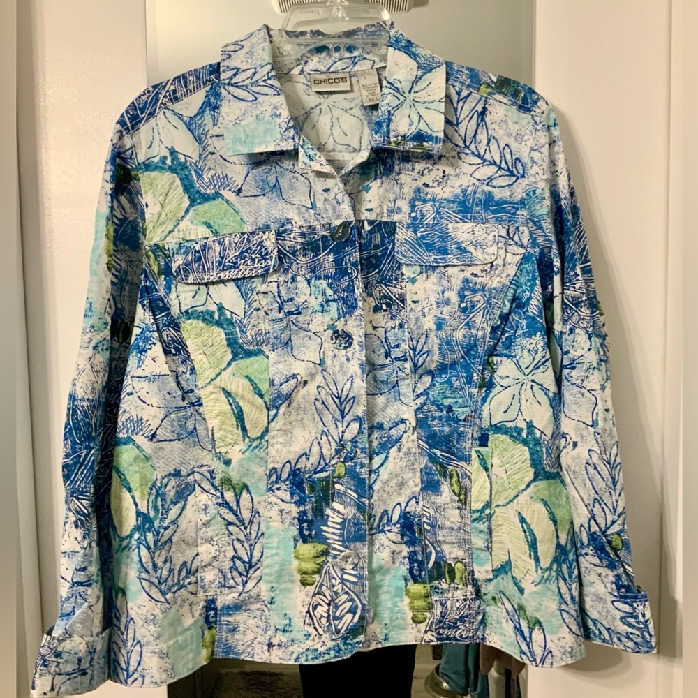 Chicos lightweight floral jacket - Size 2 - Picture 3 of 4